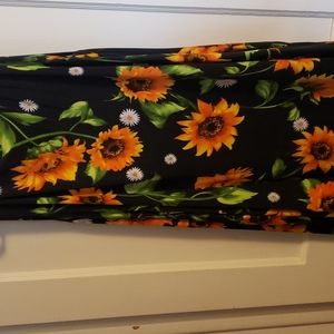 Sunflower sleeveless dress with pockets